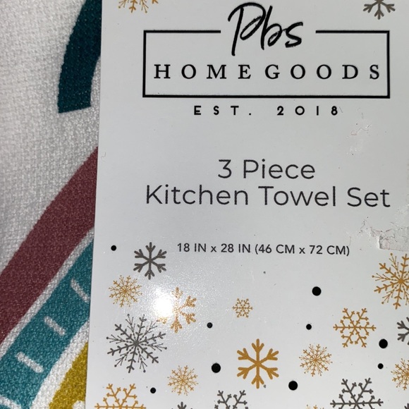 NEW 3 pc kitchen towel set w/tassels merry everything - Picture 3 of 12